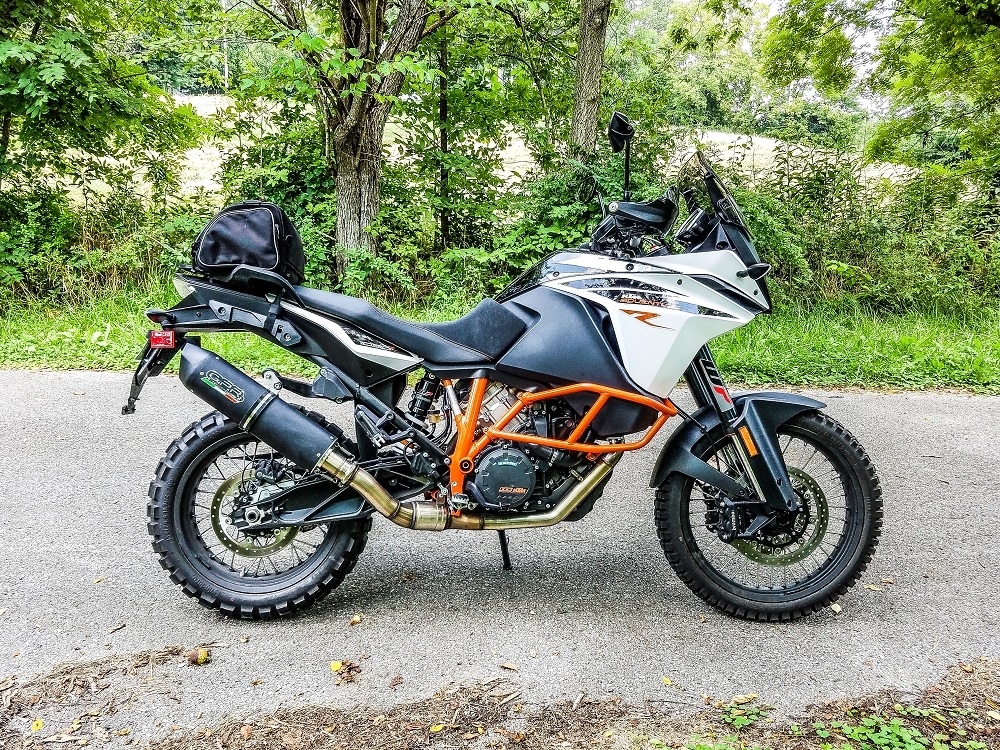 Escape compatível com Ktm Lc 8 Adventure 1090 2017-2020, Furore Nero, Sistema racing Silencioso com tubo de ligação 