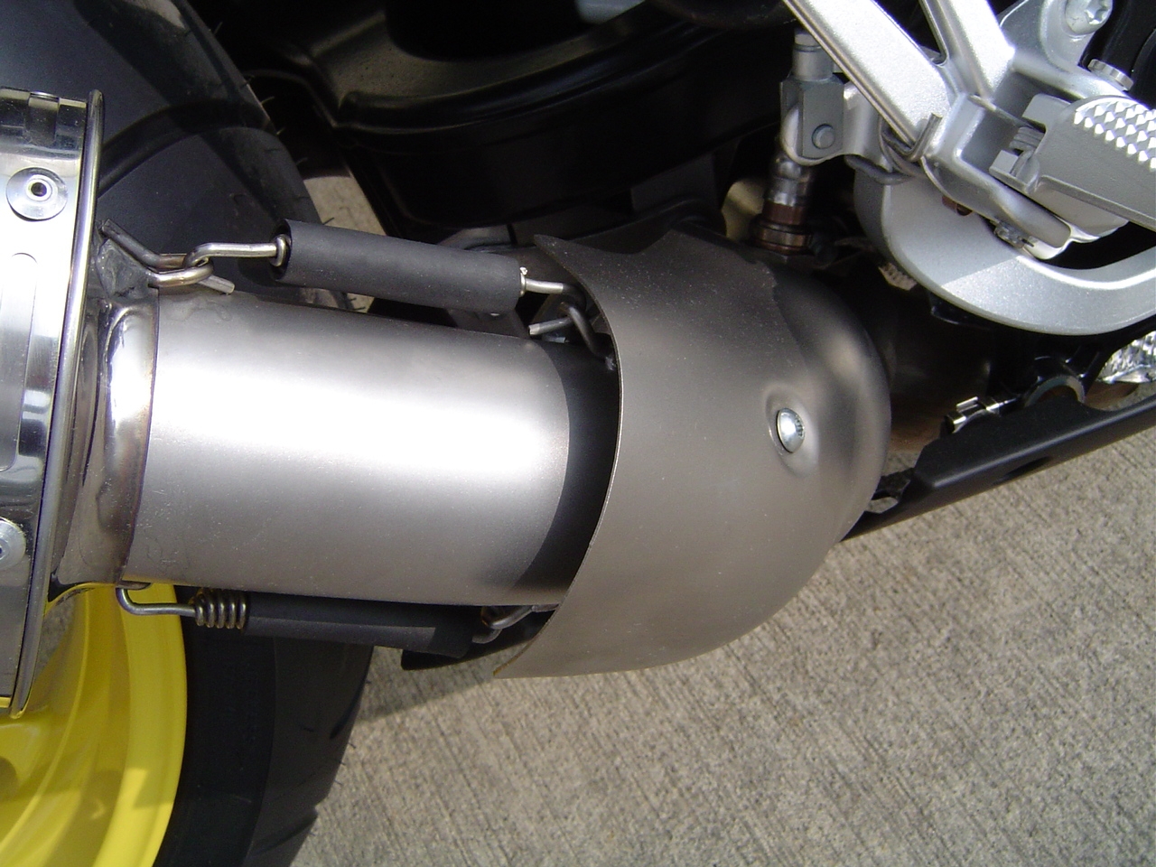 Escape compatível com Bmw K 1300 Gt 2009-2011, Albus Ceramic, Escape legal, homologado, silenciador com db killer removível e tubo de ligação específico 