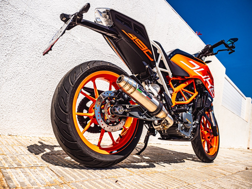 Escape compatível com Ktm Duke 250 2017-2020, Deeptone Inox, Escape legal, homologado, silenciador com db killer removível e tubo de ligação específico 