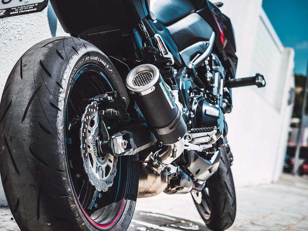Escape compatível com Kawasaki Z 900 E 2017-2020, M3 Black Titanium, Escape legal, homologado, silenciador com db killer removível e tubo de ligação específico 