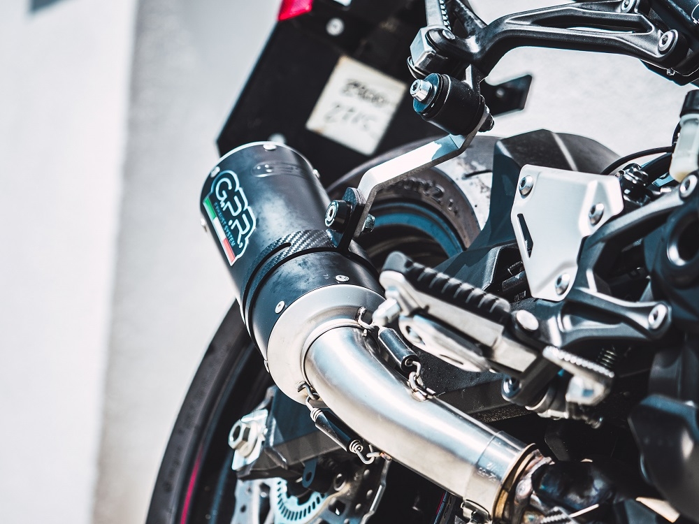 Escape compatível com Kawasaki Z 900 2017-2024, M3 Black Titanium, Escape legal, homologado, silenciador com db killer removível e tubo de ligação específico 
