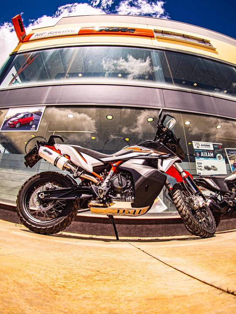 Escape compatível com Ktm Adventure 890 2021-2024, Albus Evo4, Escape legal, homologado, silenciador com db killer removível e tubo de ligação específico 