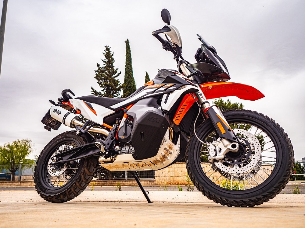 Escape compatível com Ktm Adventure 890 2021-2024, Albus Evo4, Escape legal, homologado, silenciador com db killer removível e tubo de ligação específico 