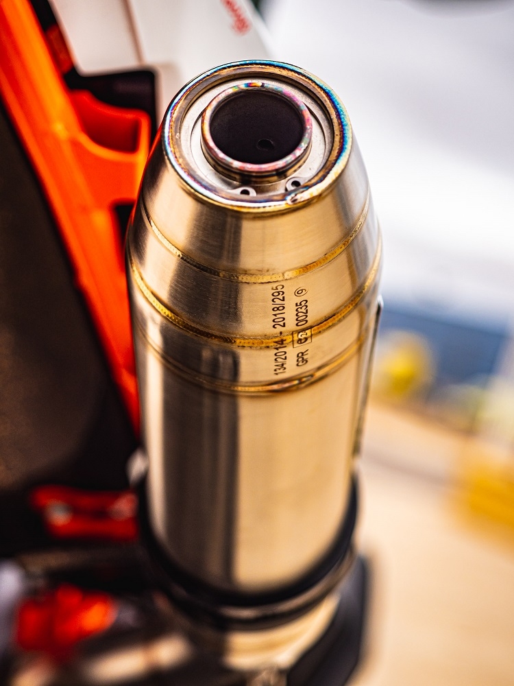 Escape compatível com Ktm Adventure 890 2025-2026, Deeptone Inox, Sistema racing Silencioso com tubo de ligação 