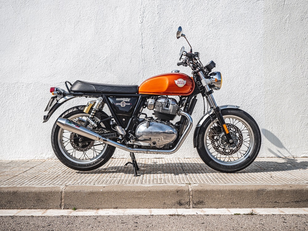 Escape compatível com Royal Enfield Interceptor 650 2021-2025, Ultracone, Escape duplo, não legal para os países membros da UE, incluindo db killers removíveis e tubos de ligação 