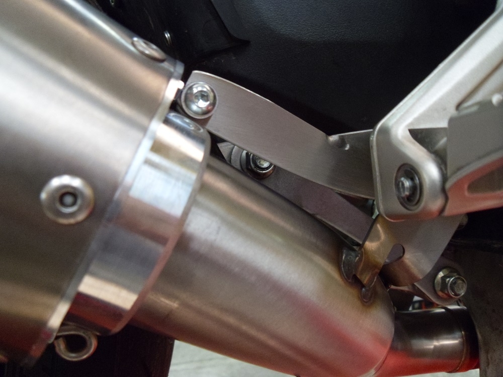 Escape compatível com Mv Agusta F3 675 2017-2020, M3 Inox , Escape homologado, legal para mercados NÃO europeus, incluindo tubo de ligação e db killer removível 