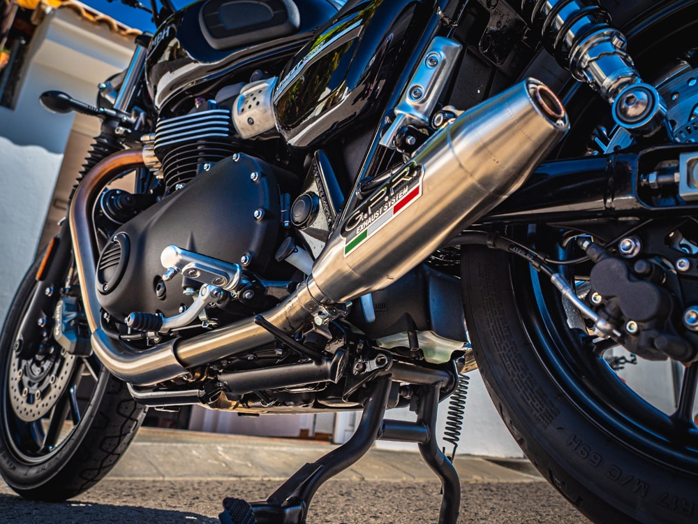 Escape compatível com Triumph Street Twin 900 2015-2019, Deeptone Inox, Par de silenciosos de escape homologadas, com db killer removível e tubos de ligação específicos 