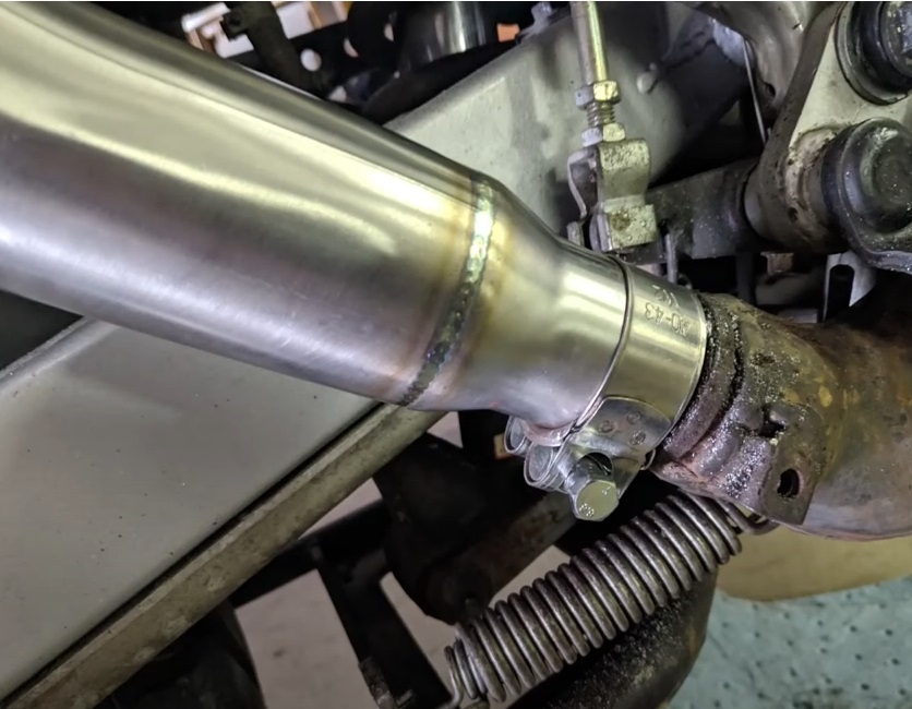 Escape compatível com Honda Transalp Xl 600 V 1996-1999, Ghisa , Escape legal, homologado, silenciador com db killer removível e tubo de ligação específico 