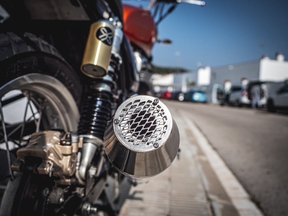 Escape compatível com Bmw K 100 1983-1994, Ultracone Inox Cafè Racer, Silenciador homologado universal, com db killer removível sem tubo de conexão 