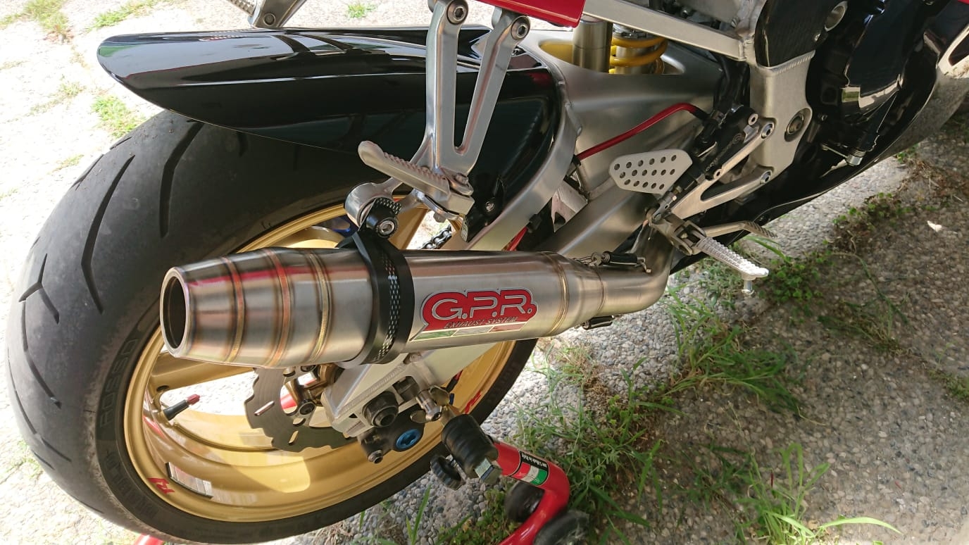 Escape compatível com Yamaha Yzf 1000 R1 1998-2001, Deeptone Inox, Escape legal, homologado, silenciador com db killer removível e tubo de ligação específico 