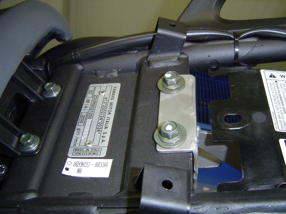 Escape compatível com Yamaha MT03 660 2006-2013, Albus Ceramic, Par de silenciosos de escape homologadas, com db killer removível e tubos de ligação específicos 