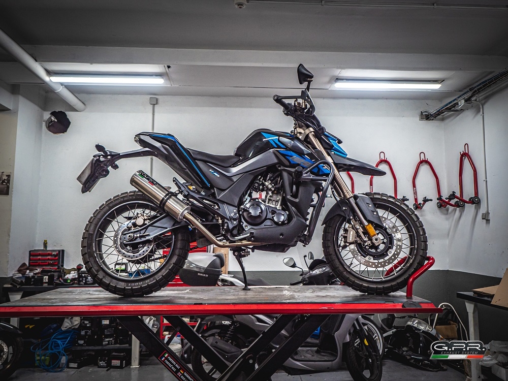 GPR escape compatível com  Zontes Zt 125 G1 - U - U1 - Z2 2020-2024, M3 Inox , Sistema homologado com catalisador linha completa, silencioso mais coletor 