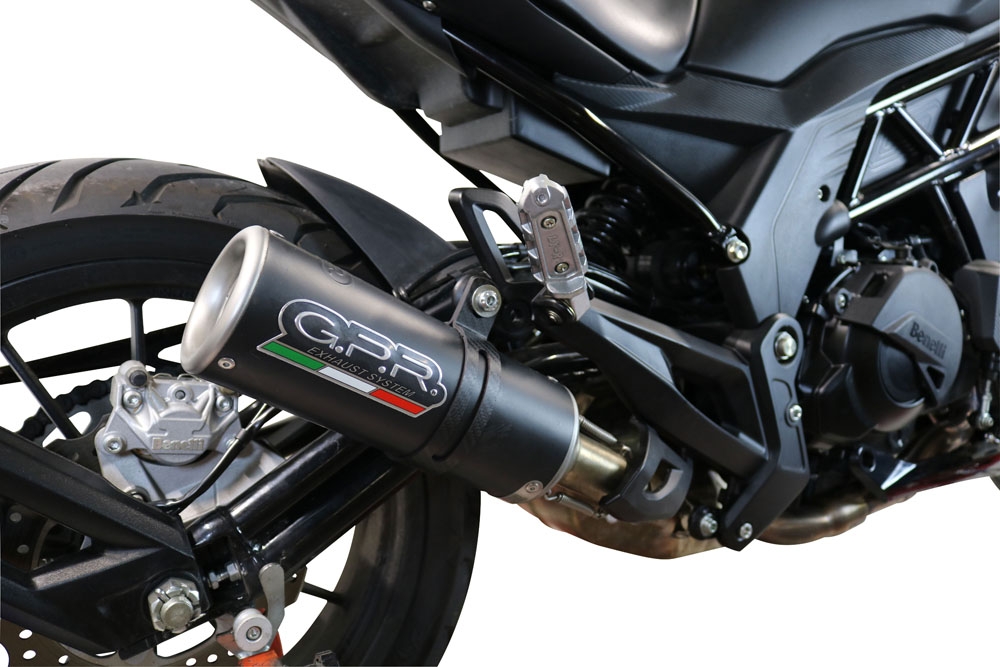 Escape compatível com Benelli 502 C 2019-2020, M3 Black Titanium, Escape legal, homologado, silenciador com db killer removível e tubo de ligação específico 