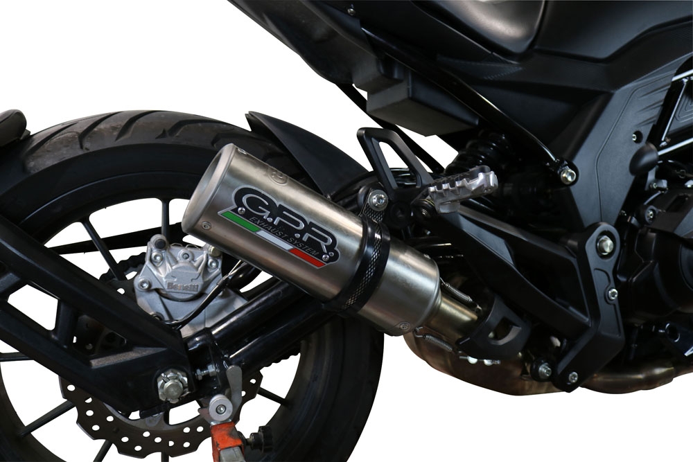 Escape compatível com Benelli 502 C 2021-2024, M3 Inox , Escape legal, homologado, silenciador com db killer removível e tubo de ligação específico 