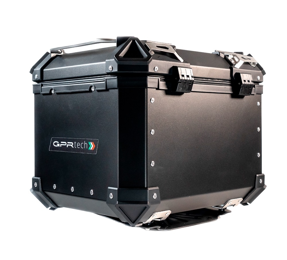 GPR TECH TOP CASE ALPI-TECH 35 LT. PRETO Top Case Alpi-Tech em alumínio,  encosto macio incluído, cor preta com placa universal incluída Capacidade Litros 35