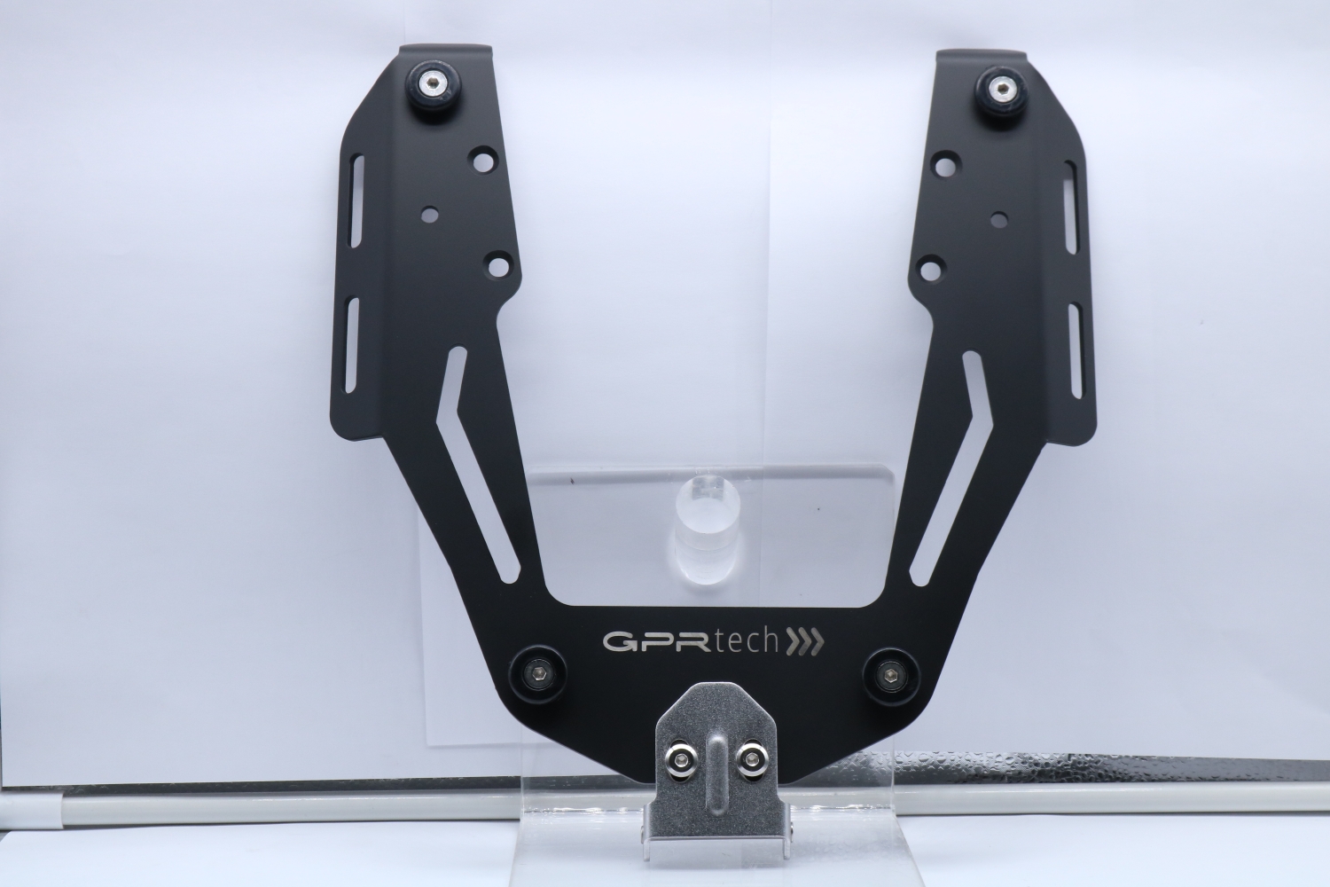 GPR TECH compatível com Bmw F 650 Gs 2004/2013 Top Case Alpi-Tech em alumínio, cor preta com placa específica incluída Capacidade Litros 45