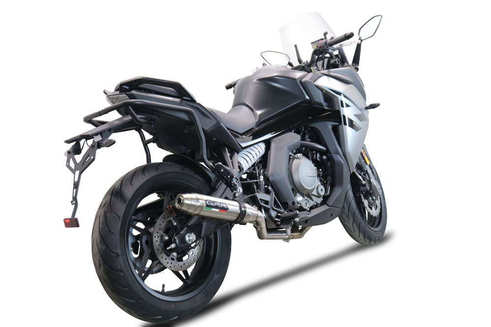 Escape compatível com Cf Moto 650 Gt 2022-2024, Deeptone Inox, Sistema homologado con coletor semi-completo, incluindo db killer removível e tubo de ligação 