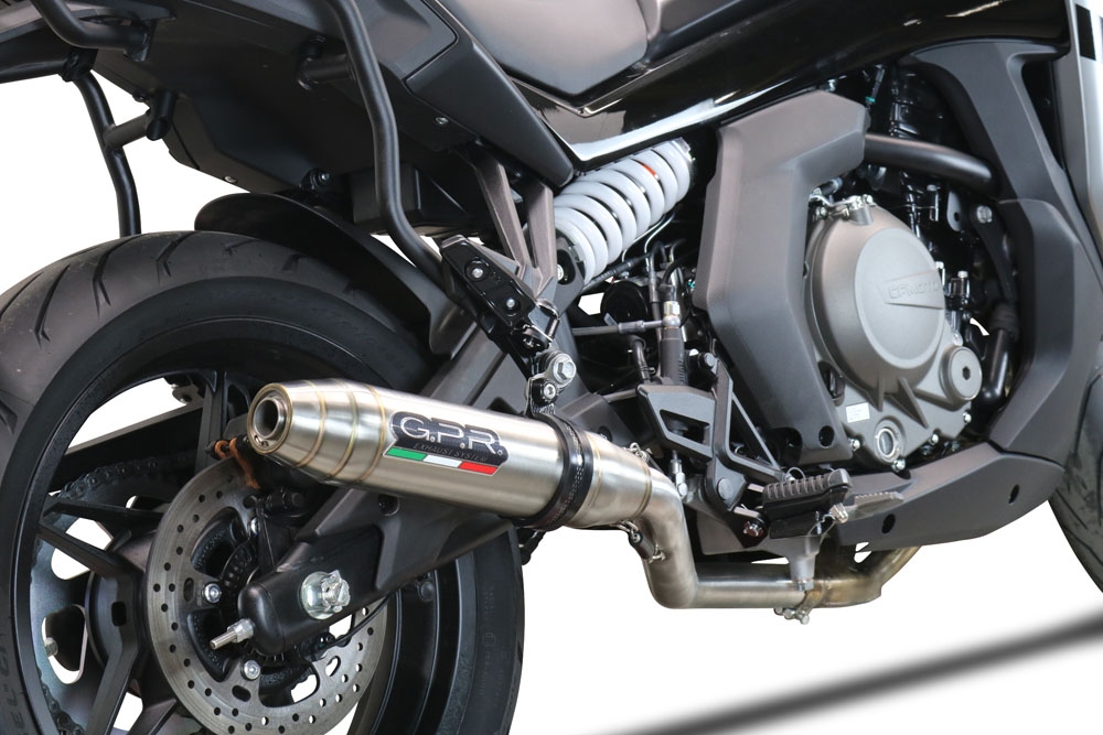 Escape compatível com Cf Moto 650 Gt 2022-2024, Deeptone Inox, Sistema homologado con coletor semi-completo, incluindo db killer removível e tubo de ligação 