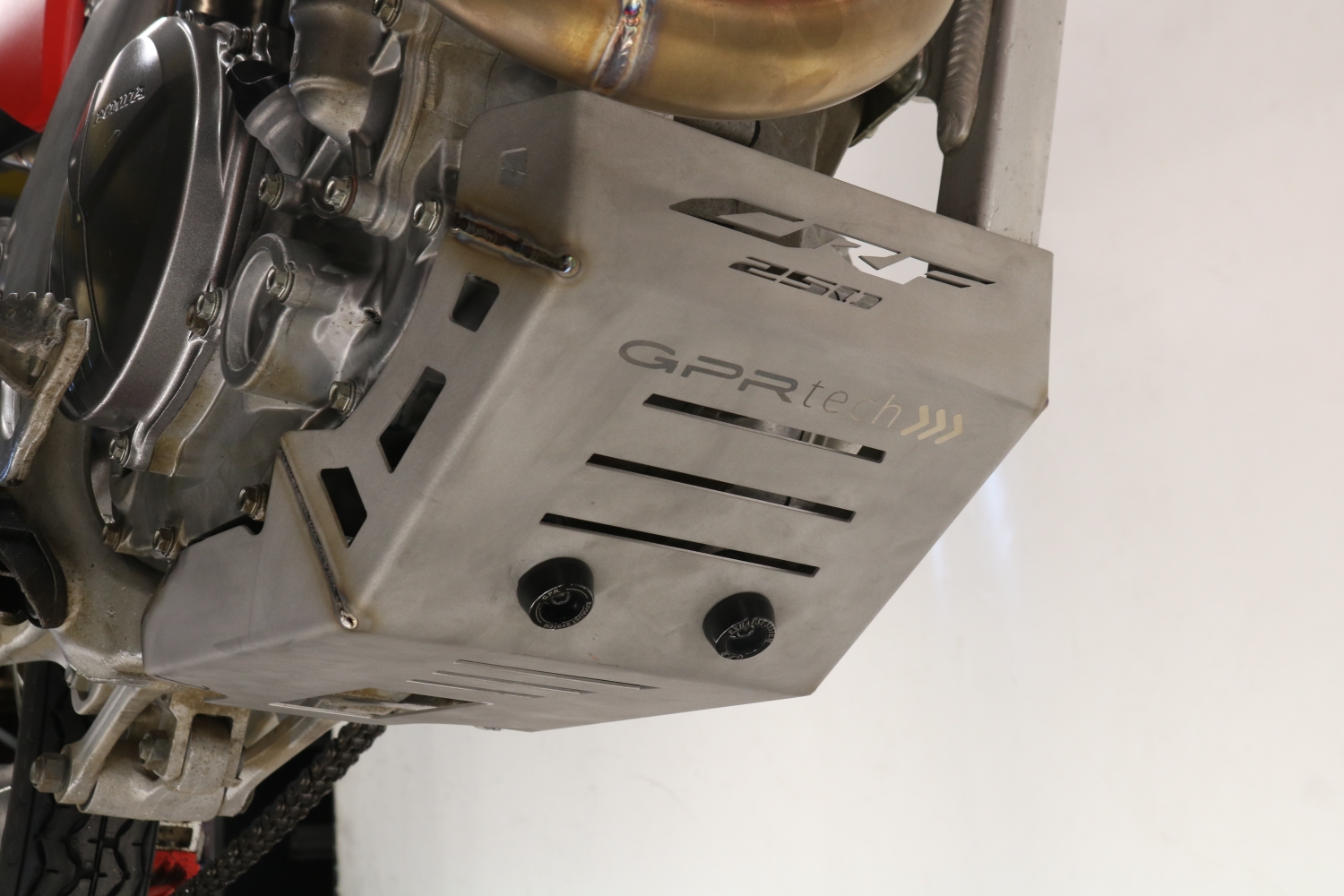 GPR TECH compatível com Benelli Trk 502 X 2017/2020 e4 Placa antiderrapante de titânio 
