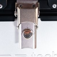 GPR TECH TOP CASE ALPI-TECH 26 LT. PRATA Top Case Alpi-Tech em alumínio, cor prata com placa universal incluída Capacidade Litros 26
