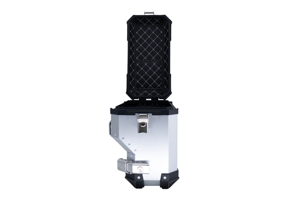 GPR TECH compatível com  Bmw F 750 Gs 2021/2024 e5 Par de malas laterais em alumínio com o lado direito contornado, cor prata com porta-bagagem específico Capacidade 38 LT. + 32 LT.