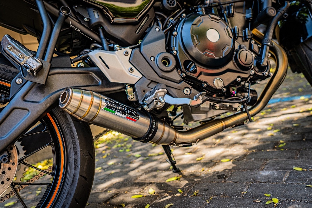 Escape compatível com Kawasaki Z 650 RS 2021-2023, Deeptone Inox, Escape completo, não legal para países da UE, com db killer removível 