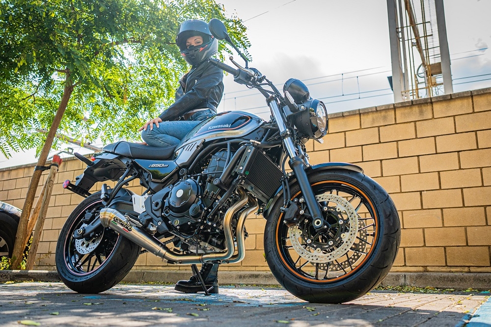 Escape compatível com Kawasaki Z 650 RS 2021-2023, Powercone Evo, Escape completo, não legal para países da UE, com db killer removível 