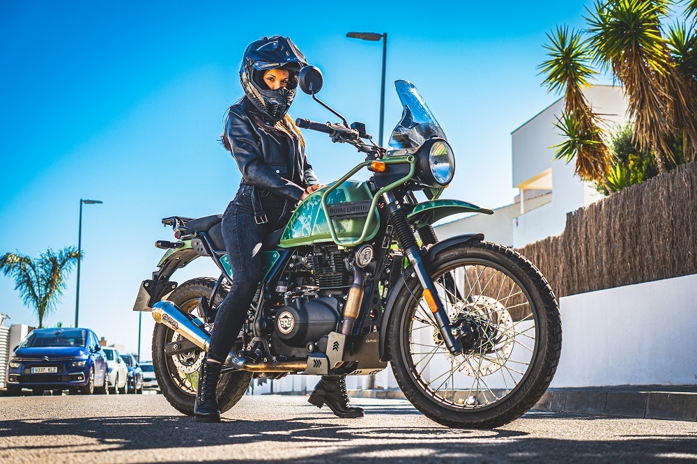 Escape compatível com Royal Enfield Himalayan 410 DIAM 42.5 2017-2020, Powercone Evo, Sistema homologado apenas para ruído, válido para mercados fora da UE Silencioso com tubo de ligação 