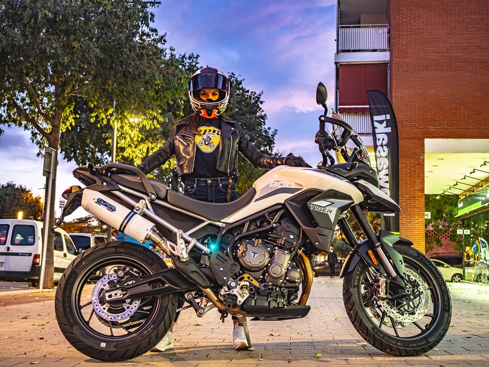 Escape compatível com Triumph Tiger 900 2020-2023, Albus Evo4, Escape legal, homologado, silenciador com db killer removível e tubo de ligação específico 