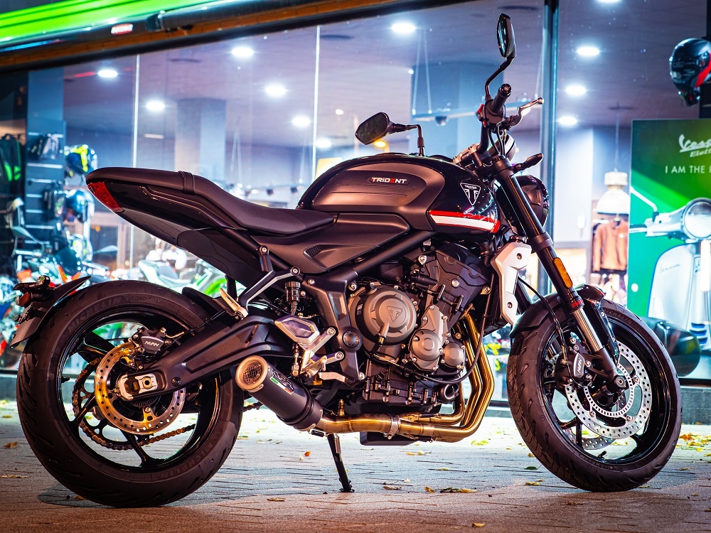 Escape compatível com Triumph Trident 660 2021-2024, M3 Black Titanium, Escape completo, não legal para países da UE, com db killer removível 