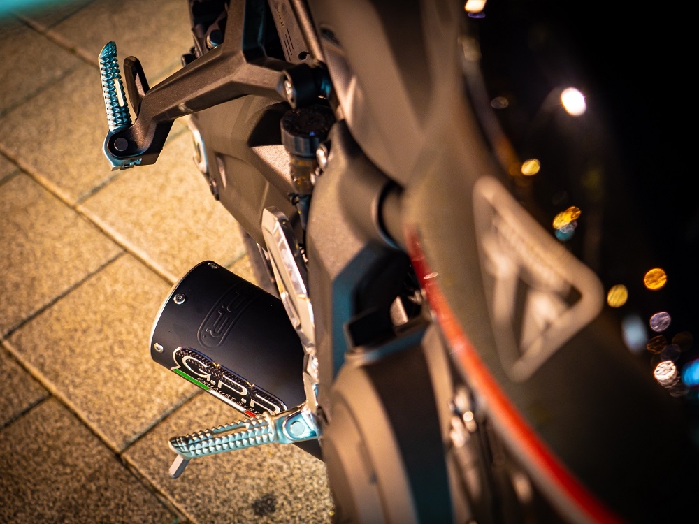 Escape compatível com Triumph Trident 660 2021-2024, M3 Black Titanium, Escape completo, não legal para países da UE, com db killer removível 
