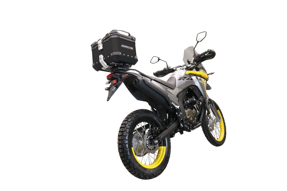 Top case maletas GPR TECH compatível com Voge 300Rally 2022/2024 e5 Top Case Alpi-Tech em alumínio, cor preta com placa específica incluída Capacidade Litros 26