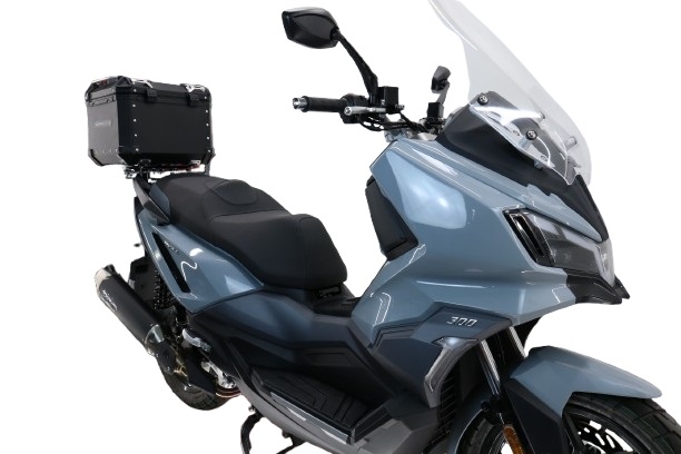 Top case maletas GPR TECH compatível com Bmw G 310 Gs 2017/2021 e4 Top Case Alpi-Tech em alumínio, cor preta com placa específica incluída Capacidade Litros 26