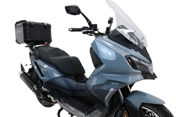 Top case maletas GPR TECH compatível com Bmw G 310 Gs 2017/2021 e4 Top Case Alpi-Tech em alumínio, cor preta com placa específica incluída Capacidade Litros 45