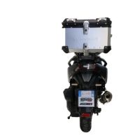 Top case maletas GPR TECH compatível com Bmw G 310 Gs 2017/2021 e4 Top Case Alpi-Tech em alumínio, cor prata com placa específica incluída Capacidade Litros 45