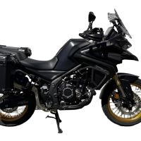 GPR TECH compatível com  Voge 525DSX 2023/2025 e5 Par de malas laterais em alumínio com o lado direito contornado, cor preta com porta-bagagem específico Capacidade 38 LT. + 32 LT.