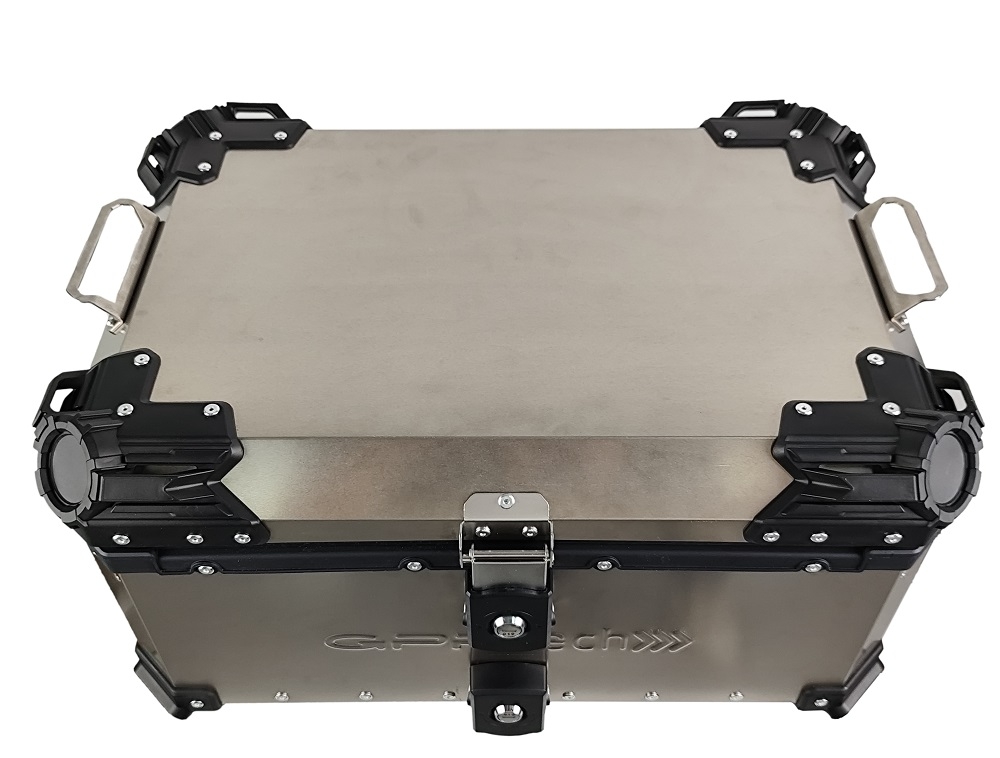 GPR TECH TITÂNIO TOP CASE ALPI-TECH 55 LT. Top Case Alpi-Tech em titânio, cor natural com placa universal incluída Capacidade Litros 55