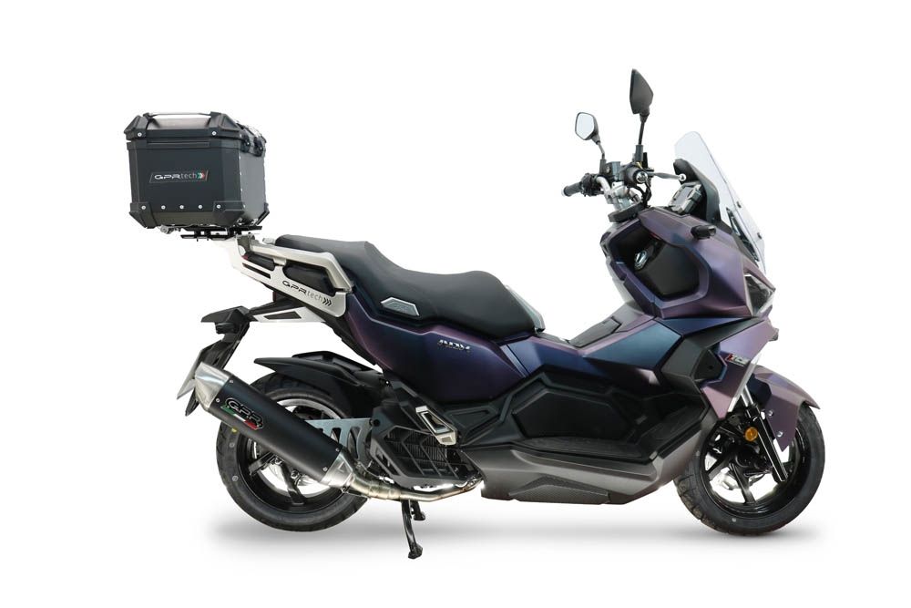Top case maletas GPR TECH compatível com Sym ADX 125 2024/2026 e5 Plus Top Case Alpi-Tech em alumínio, cor preta com placa específica incluída Capacidade Litros 26