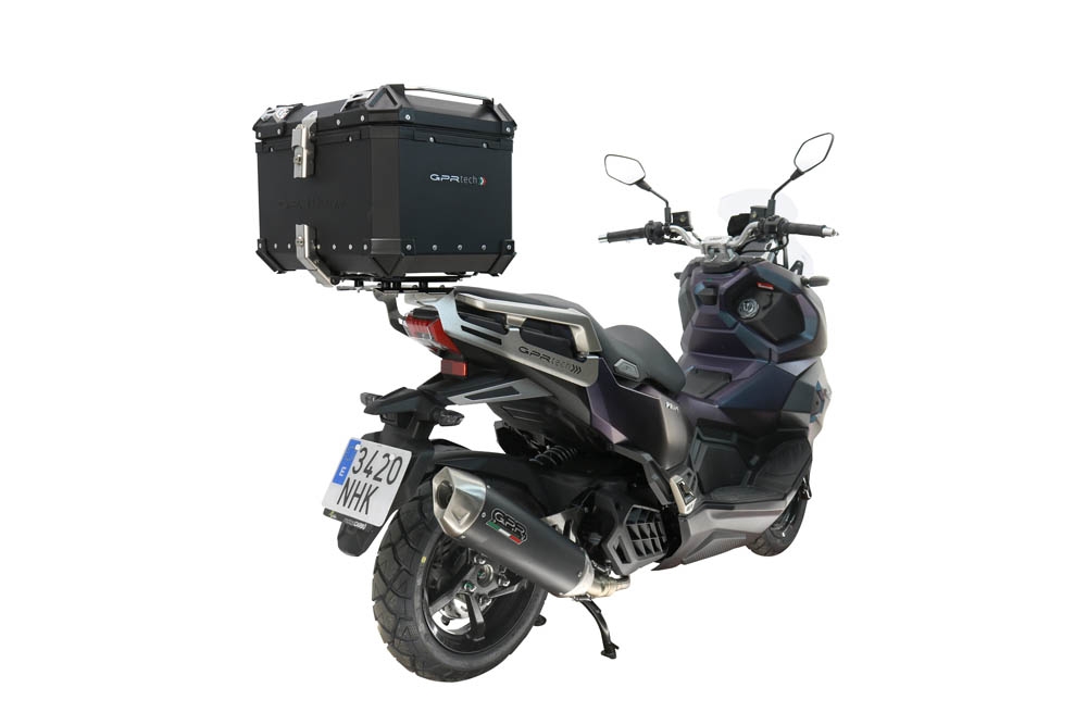 Top case maletas GPR TECH compatível com Sym ADX 125 2024/2026 e5 Plus Top Case Alpi-Tech em alumínio, cor preta com placa específica incluída Capacidade Litros 45