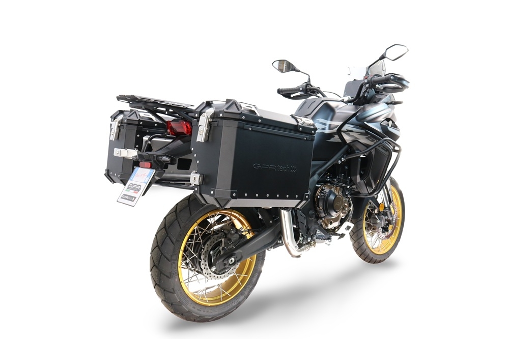 GPR TECH compatível com  Voge 625DSX 2024/2026 e5 Par de malas laterais em alumínio com o lado direito contornado, cor preta com porta-bagagem específico Capacidade 38 LT. + 32 LT.