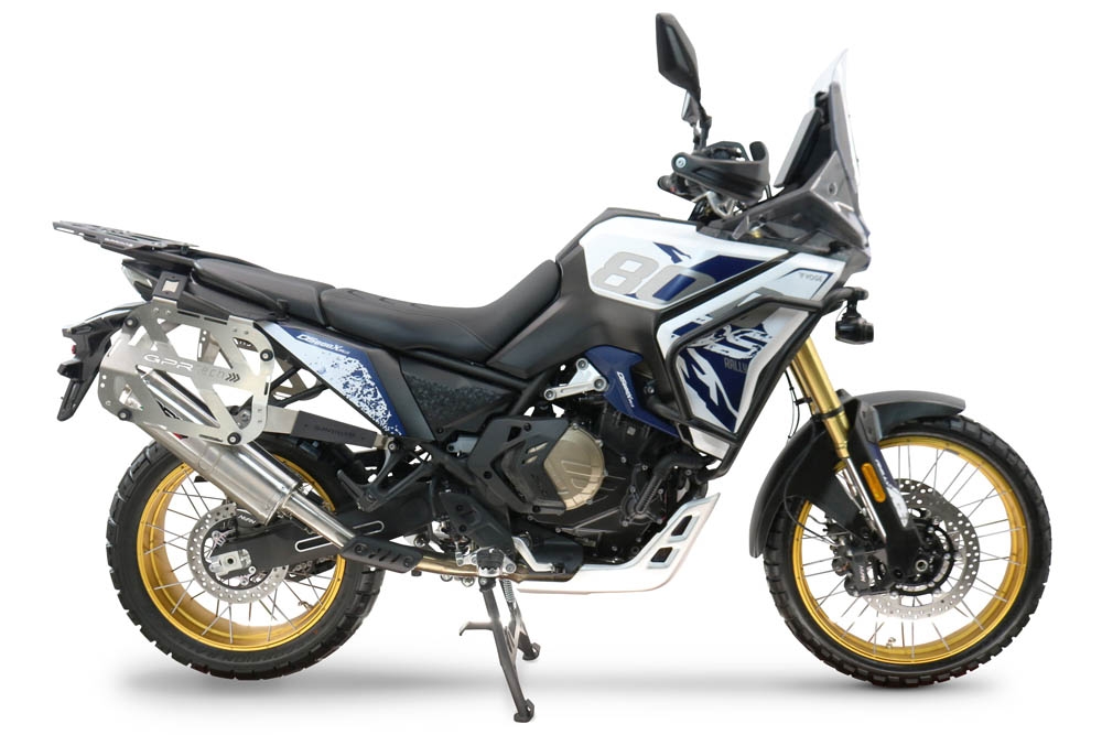 GPR TECH compatível com  Voge DS 800 Rally 2025/2026 Par de malas laterais em alumínio com o lado direito contornado, cor preta com porta-bagagem específic TECH-EVO o Capacidade 38 LT. + 32 LT.