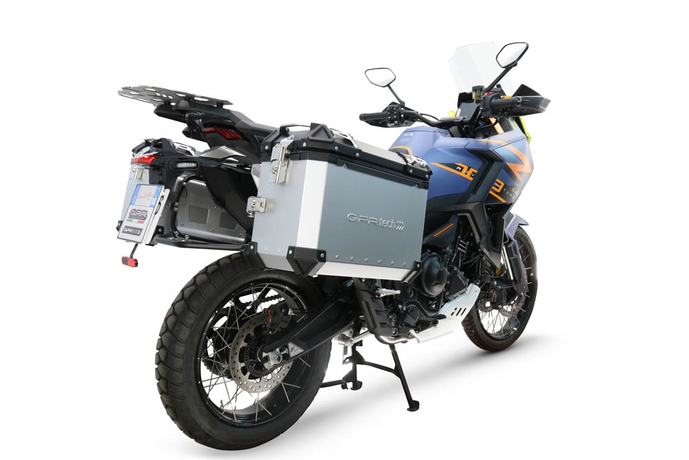 GPR TECH compatível com  Zontes 703 F 2025/2026 Par de malas laterais em alumínio cor prata com porta-bagagem específico Capacidade 38 LT. + 38 LT.